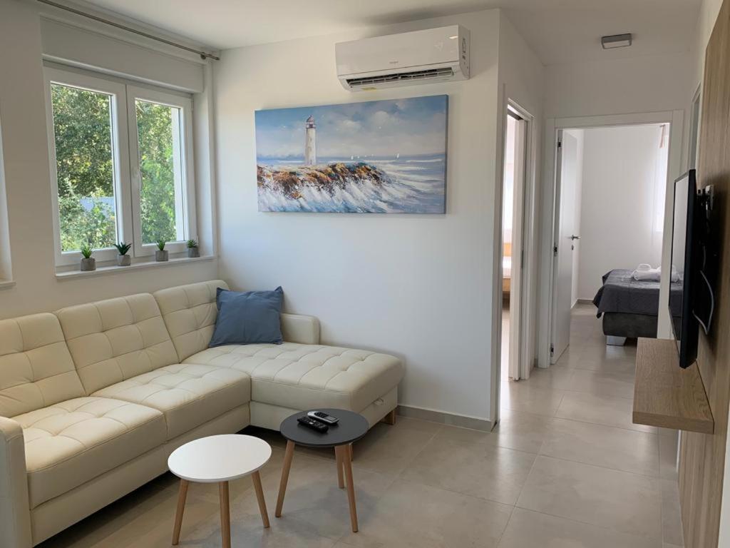 Apartmani Sunside 닌 외부 사진